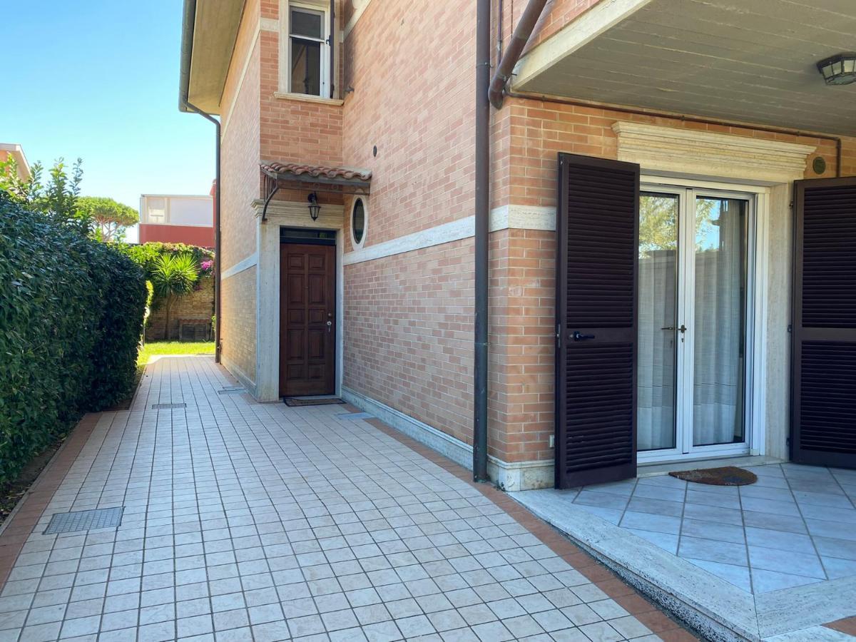 Ville Sul Mare Marina di Grosseto Eksteriør billede